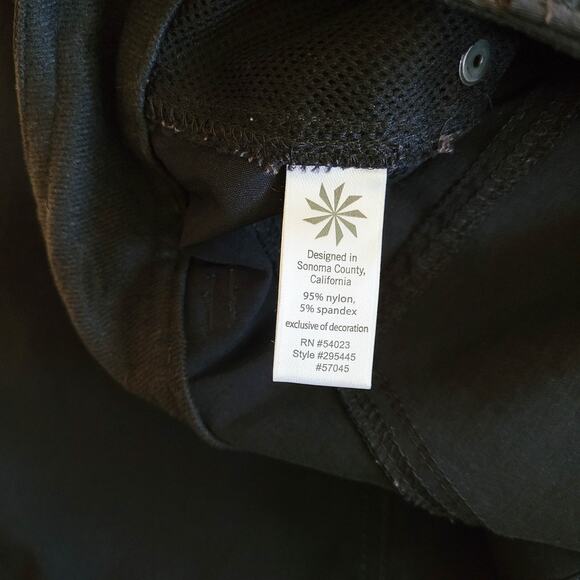 Athleta  Womens 10 Black Hiking Outdoors Stretch Pockets - Picture 13 of 14